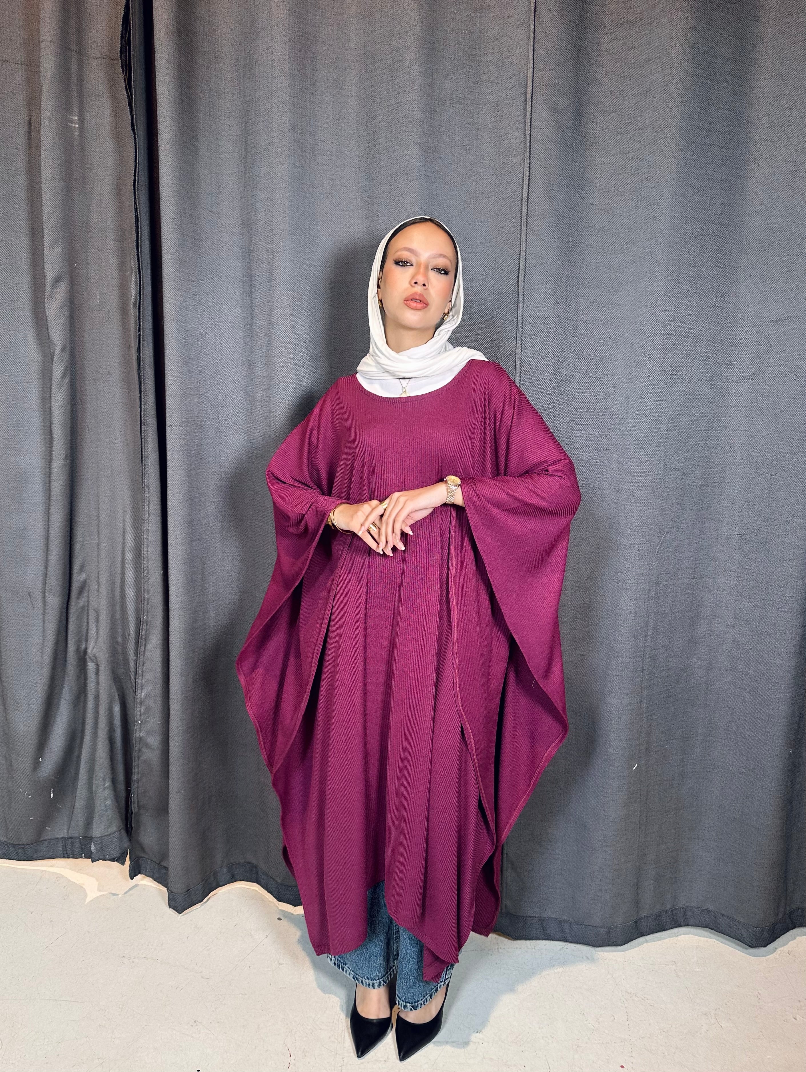 Ribbed Cape in Magenta