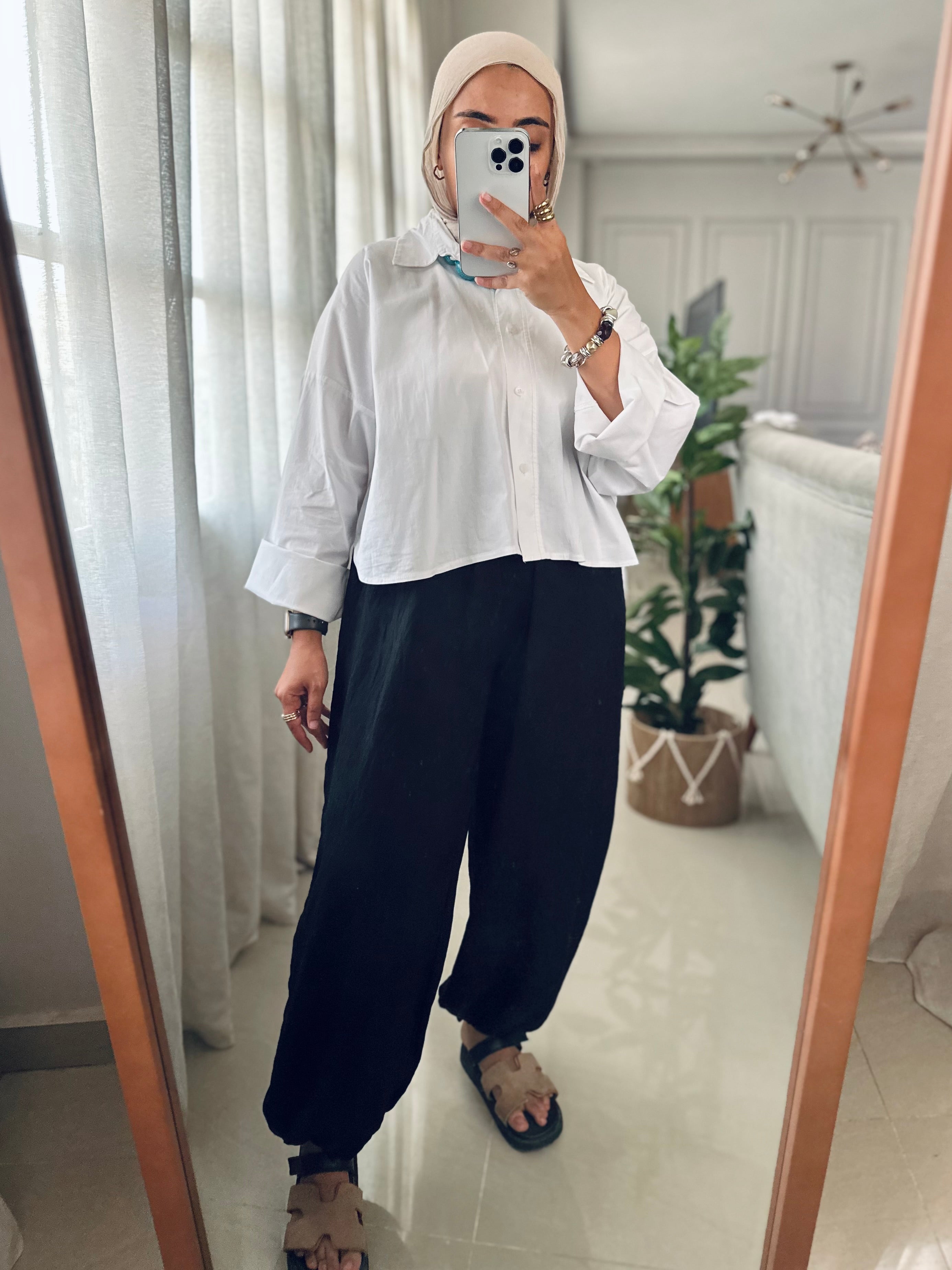 Balloon Pants in Black