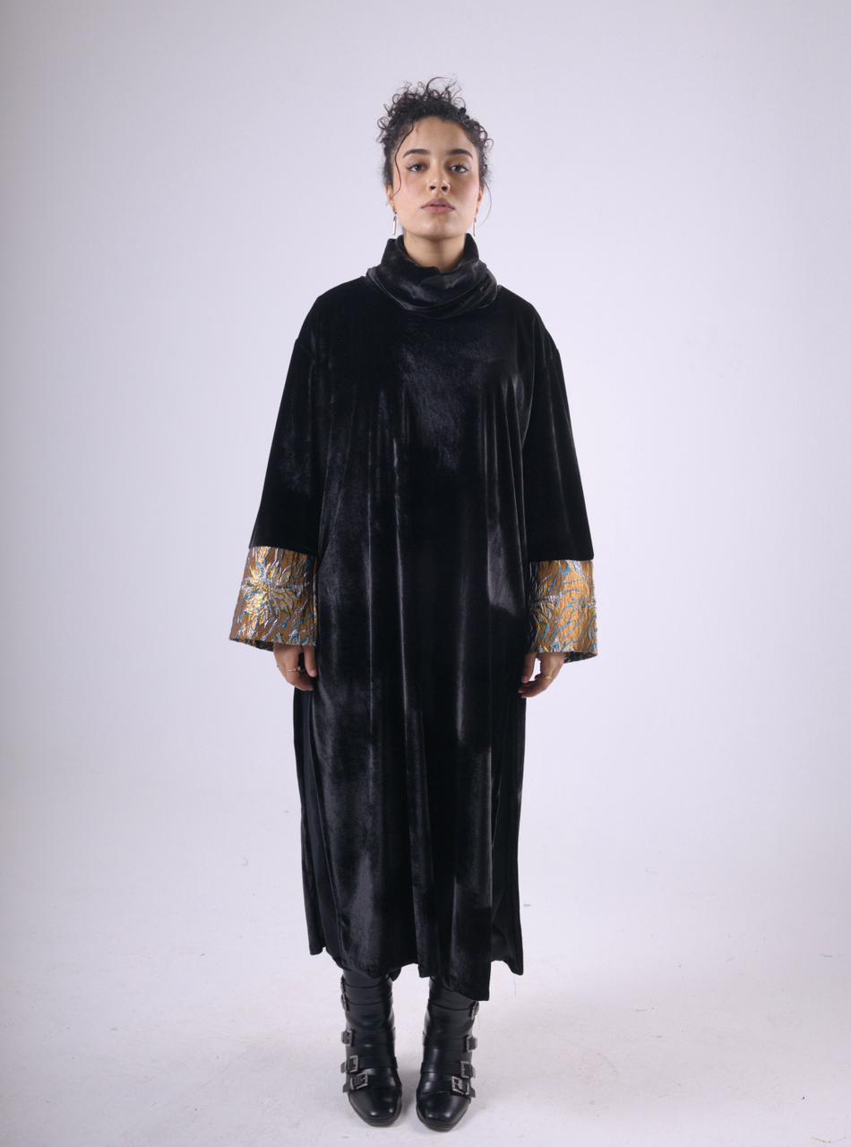 Seren Tunic in Black