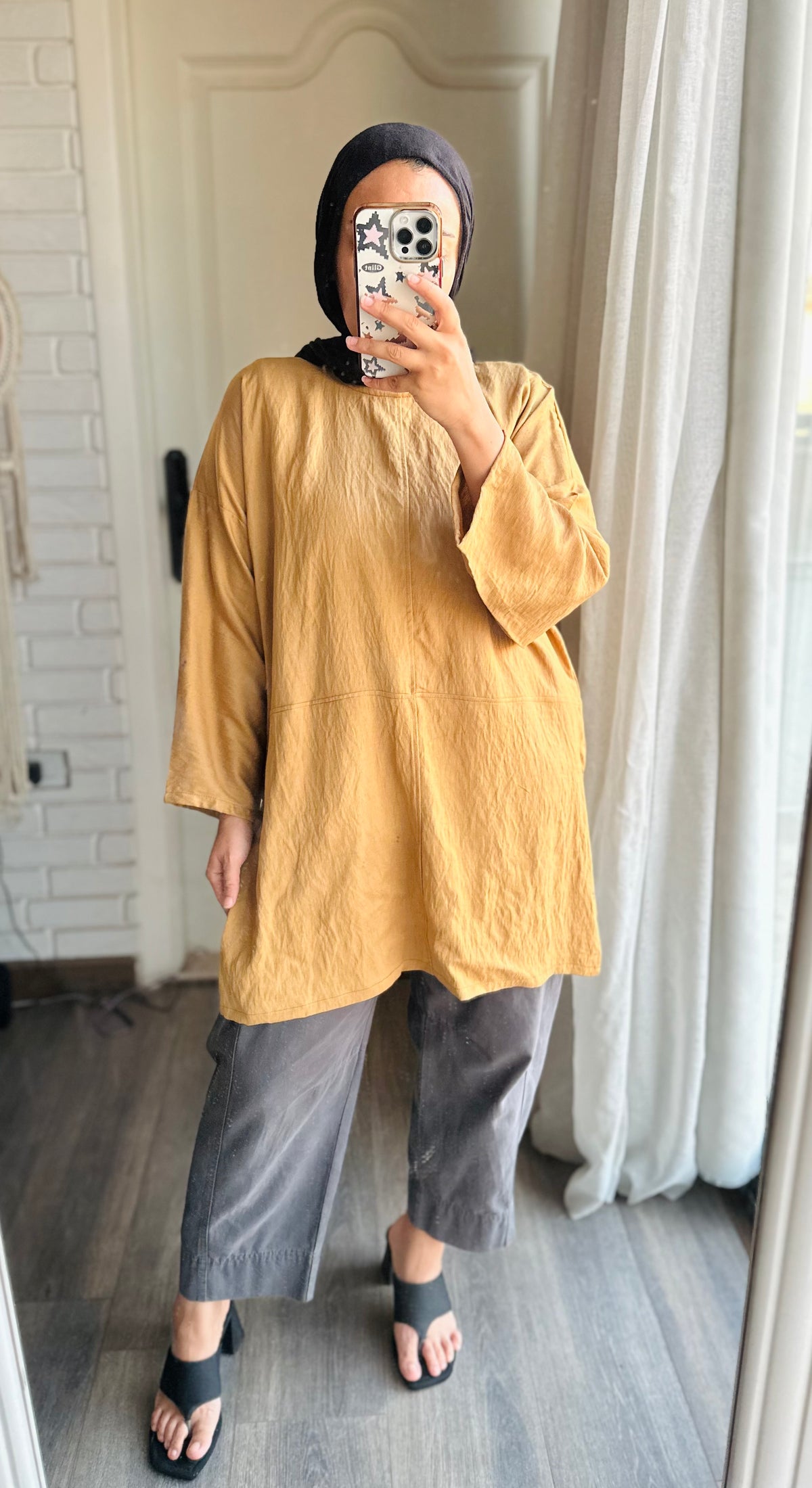 Linen Mid-Length Top in Gold