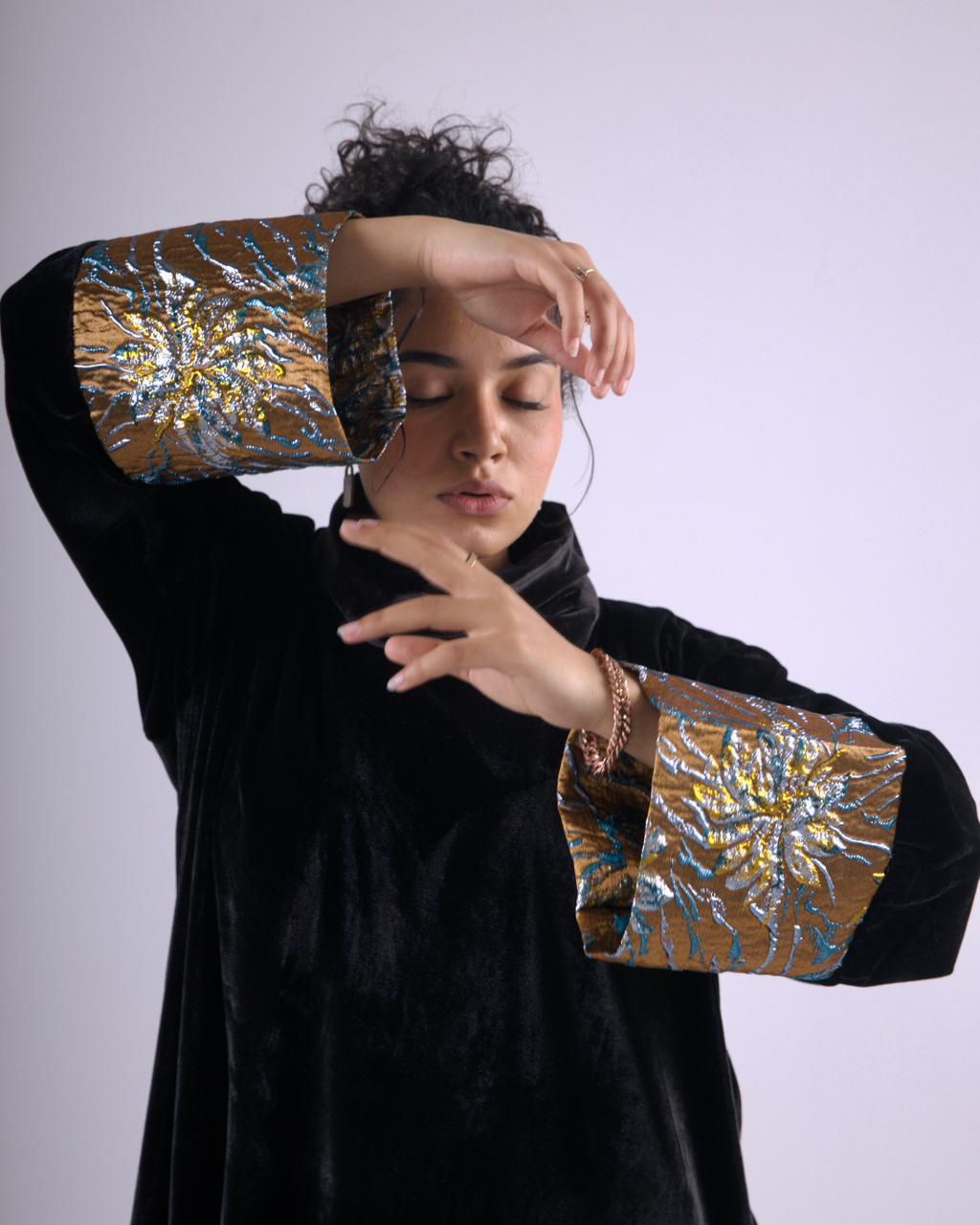 Seren Tunic in Black