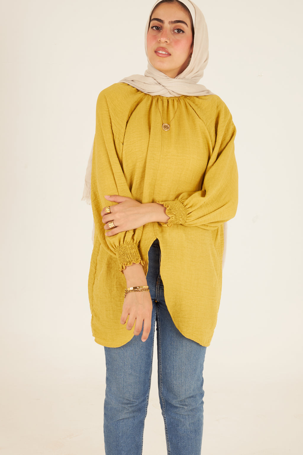 Raglan V-Blouse in Mustard