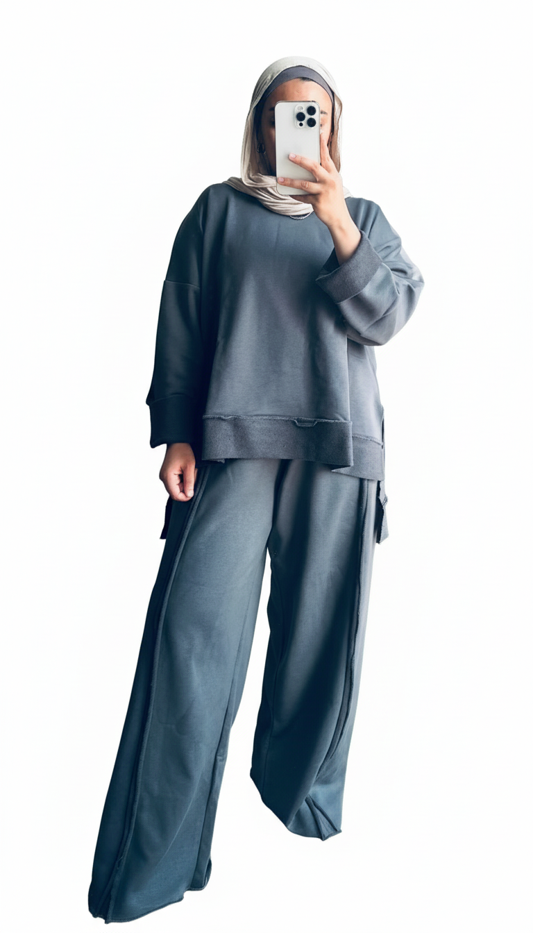 The Reversed Sweatshirt in Gray