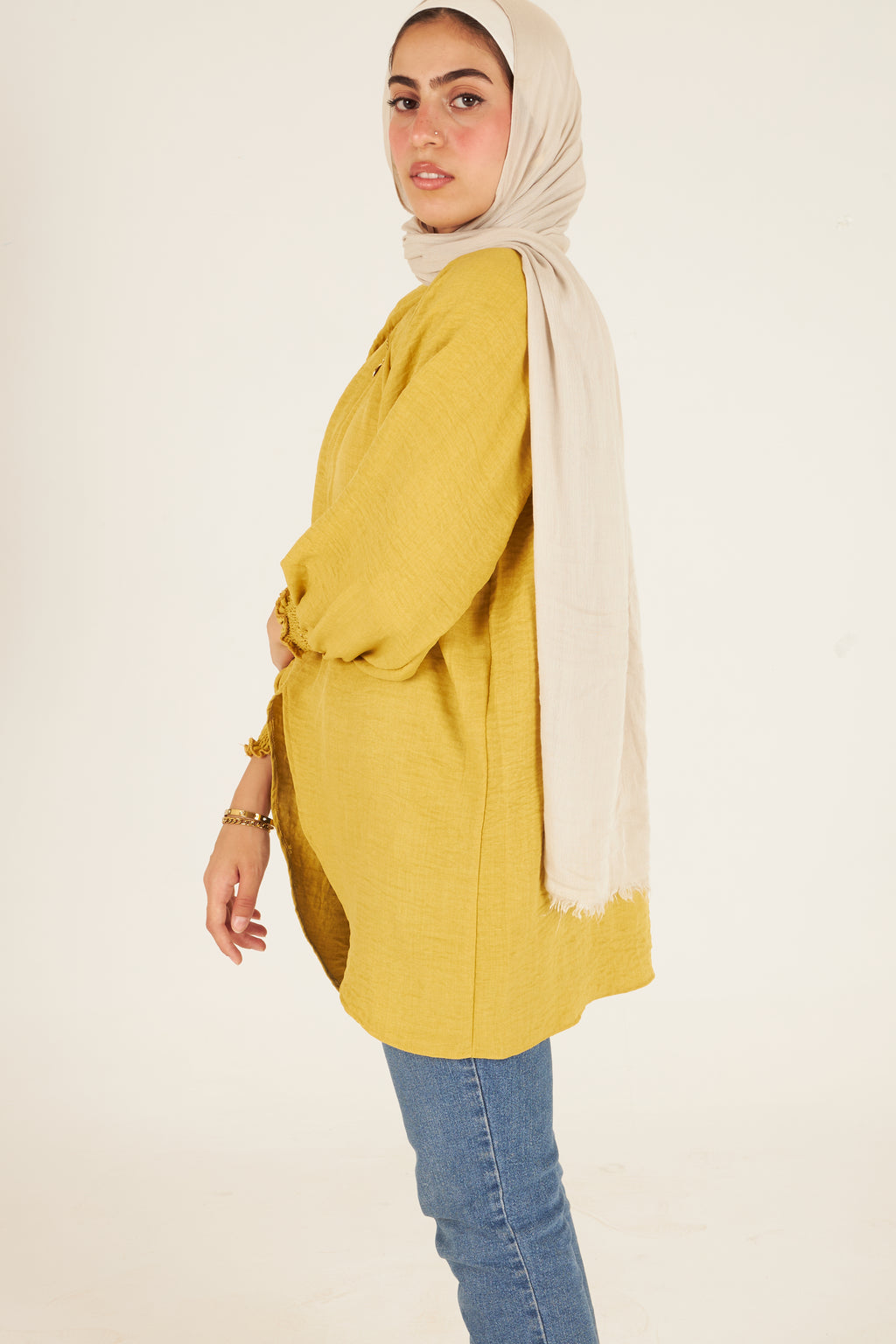 Raglan V-Blouse in Mustard