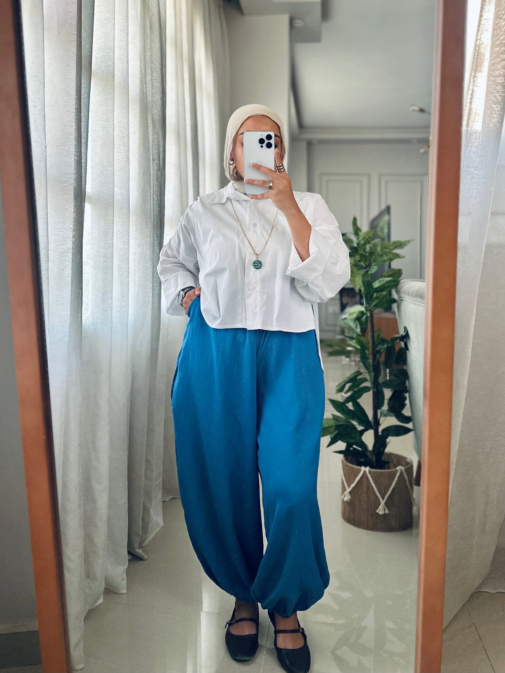 Balloon Pants in Blue Jeans