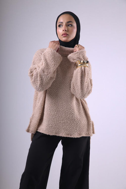 Aura Knit Pullover in Beige