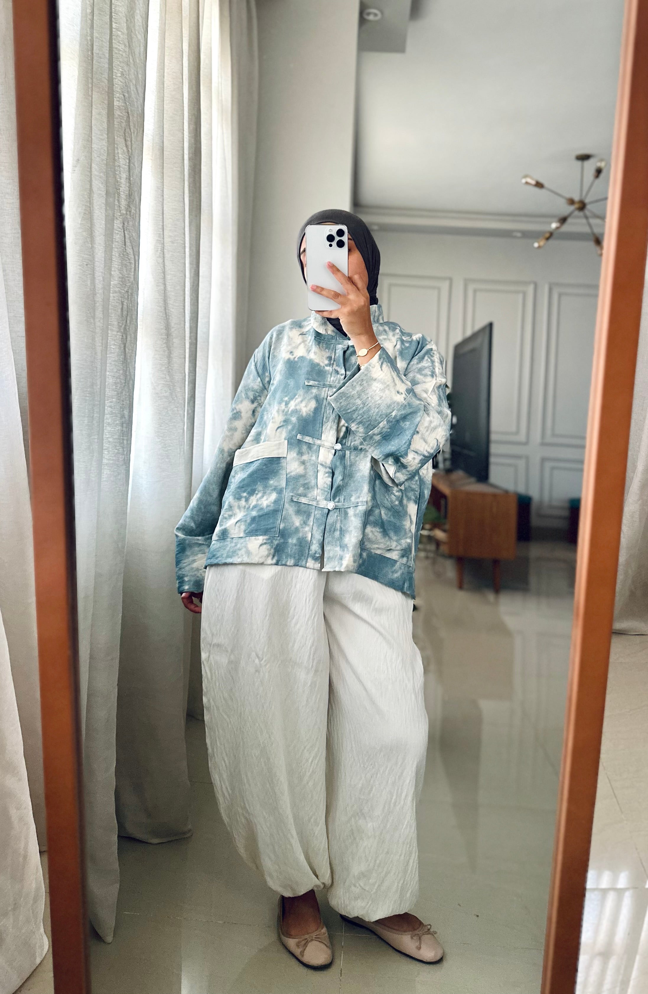Chinese Tie Dye Blouse in Sky Blue