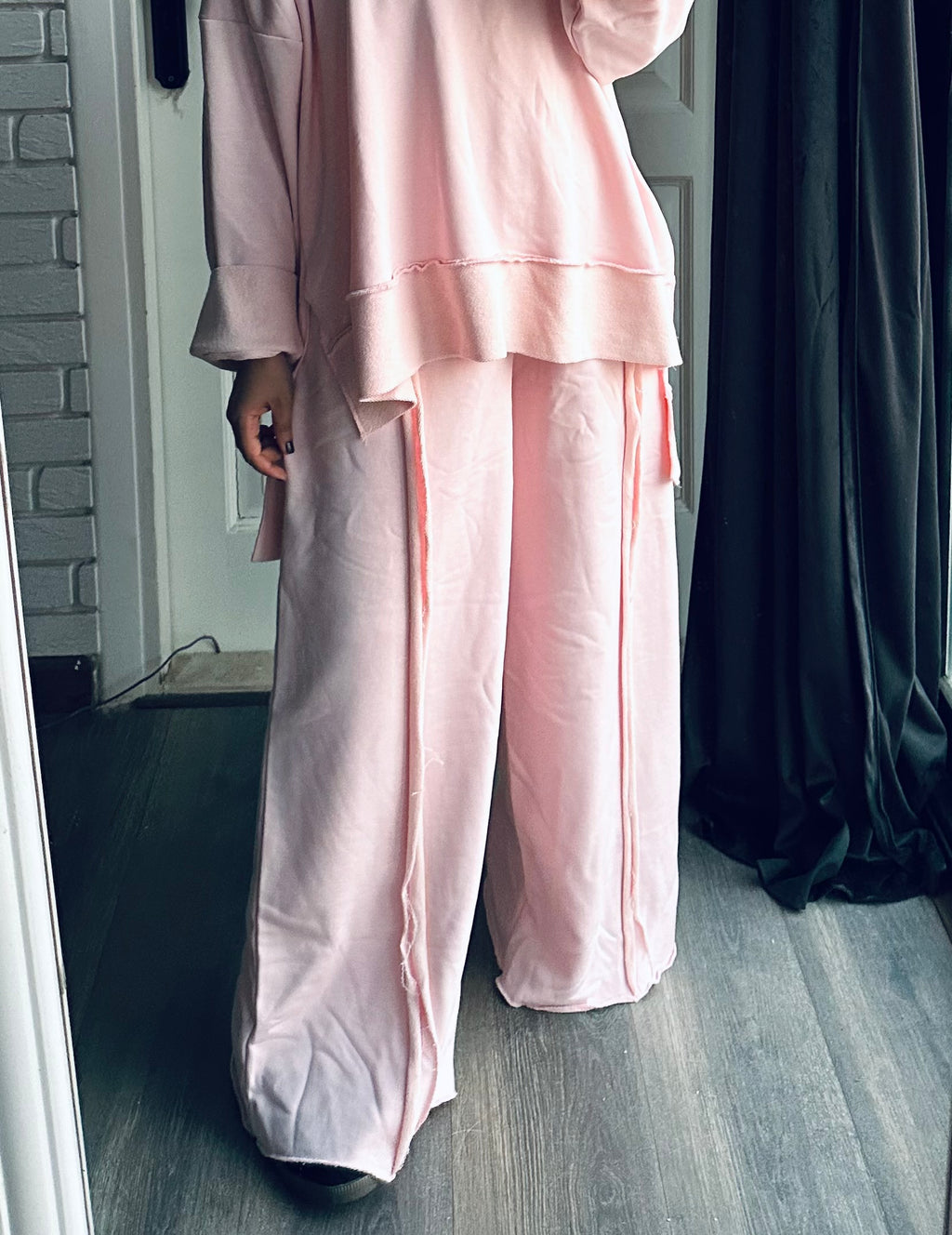 Melton Front Cut Pants in Rose