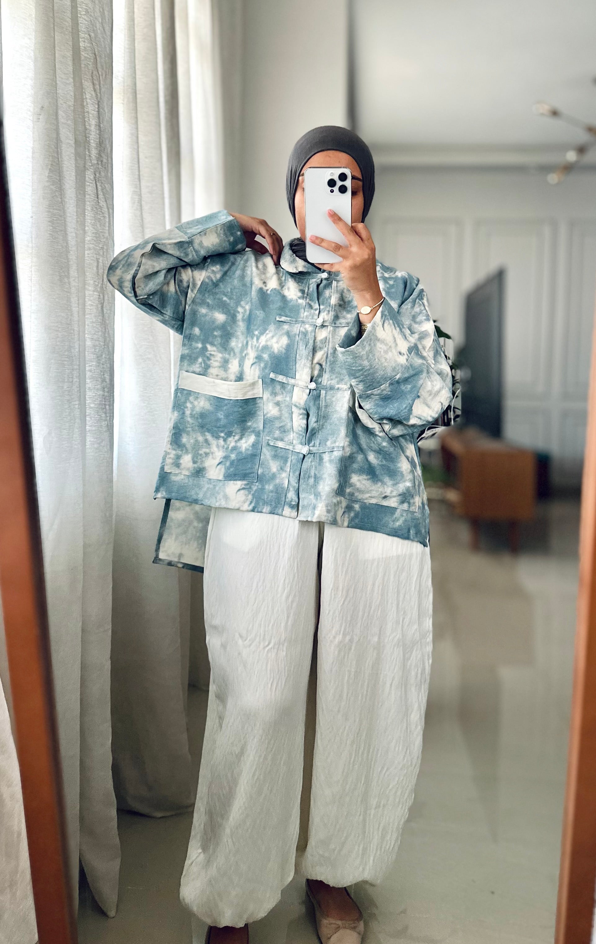 Chinese Tie Dye Blouse in Sky Blue