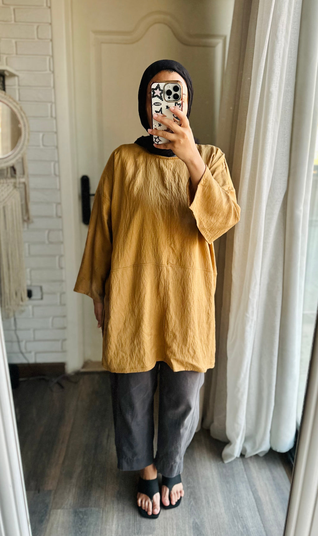 Linen Mid-Length Top in Gold