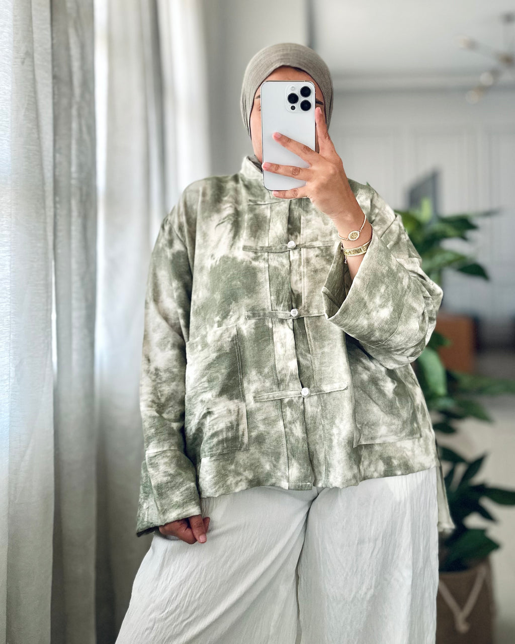 Chinese Tie Dye Blouse in Olive