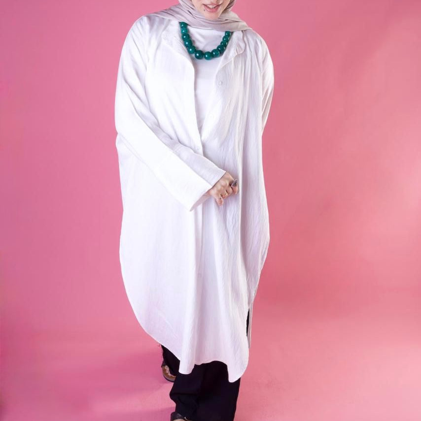 Slit Cut Long Shirt In White